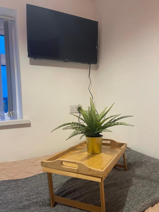 Elegant Studio1 Netflix Bathroom Close To Beach Swansea Exteriör bild
