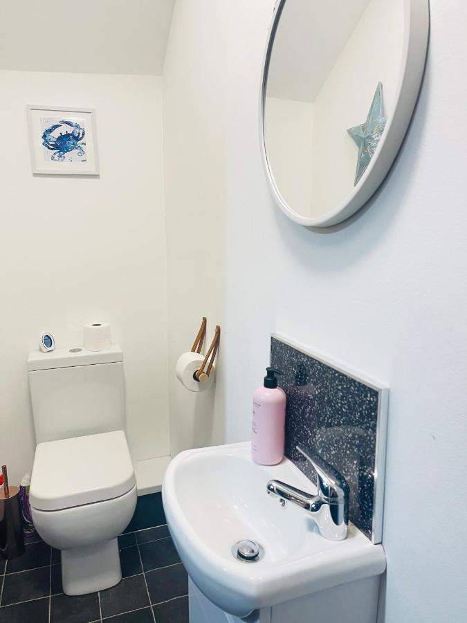 Elegant Studio1 Netflix Bathroom Close To Beach Swansea Exteriör bild
