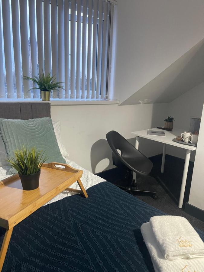 Elegant Studio1 Netflix Bathroom Close To Beach Swansea Exteriör bild